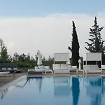 Serenity * Néoi Epivátai