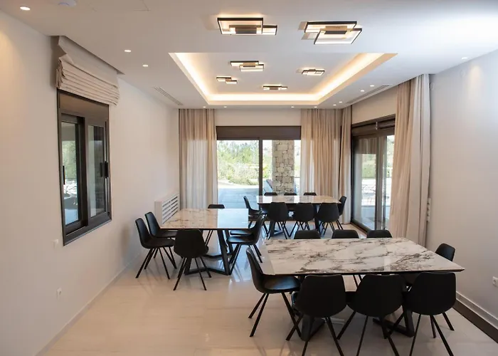 Serenity Villa *